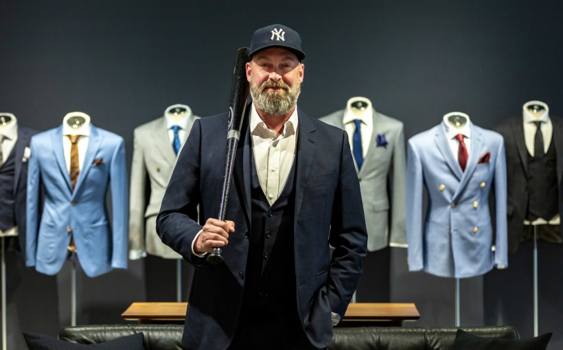 ny_Indochino_Apparel_Drew-Green.jpg