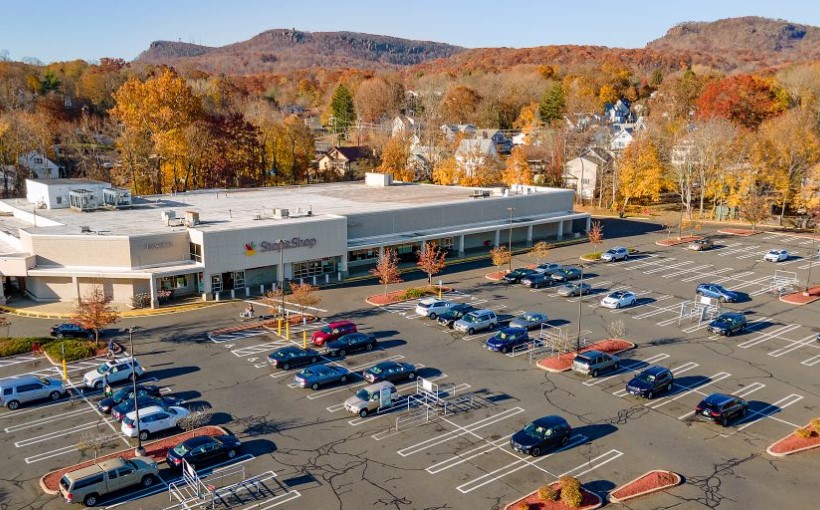 Connect-La-Centennial-Plaza-Conn-BOS