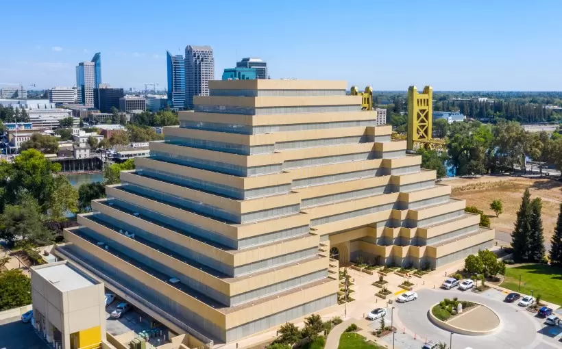 The Ziggurat