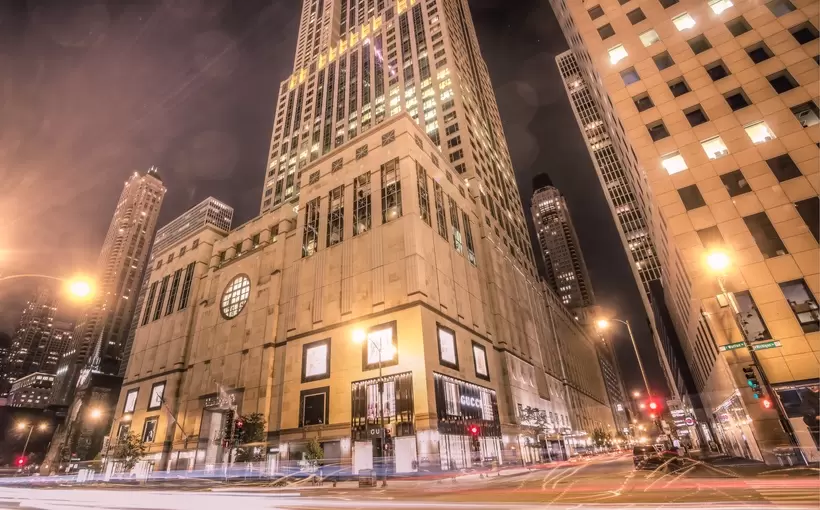 Chicago 900 North Michigan Avenue Corner post COVID 19 leasing