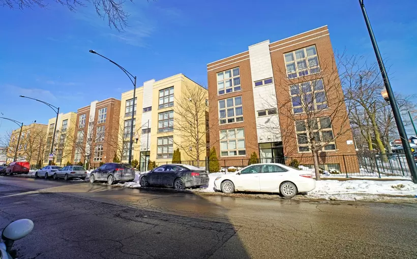 Chicago The Montrose Portfolio Interra Realty