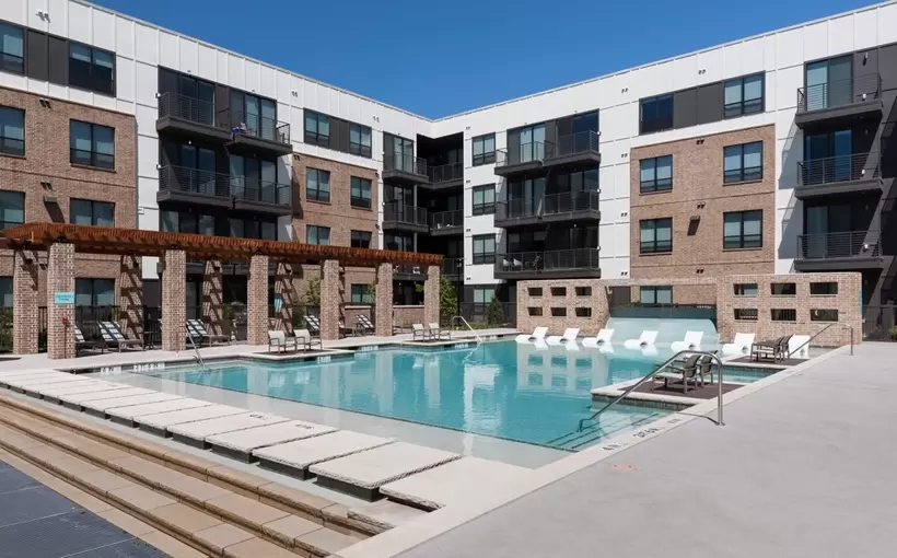 Multifamily REITs Independence, Steadfast Strike $7B Merger Agreement