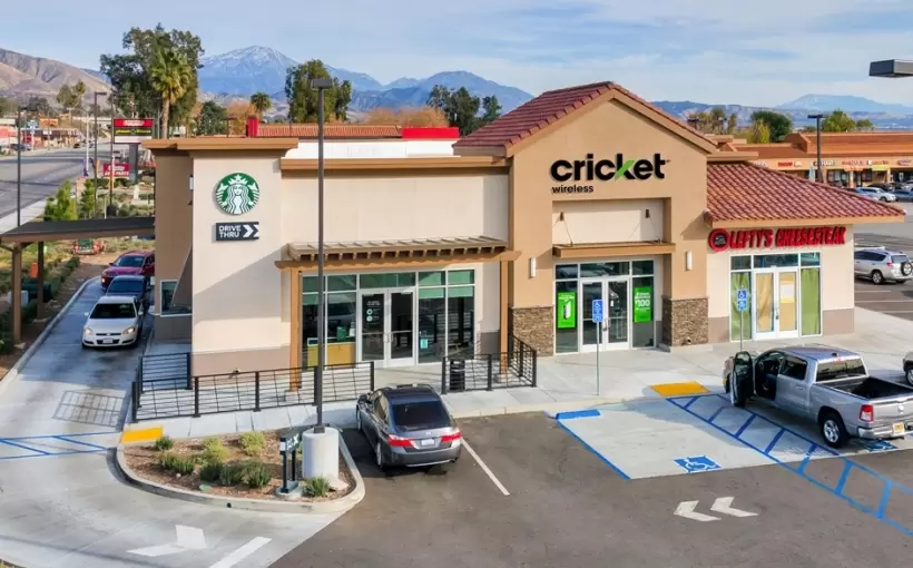IE Starbucks Anchored Shops
