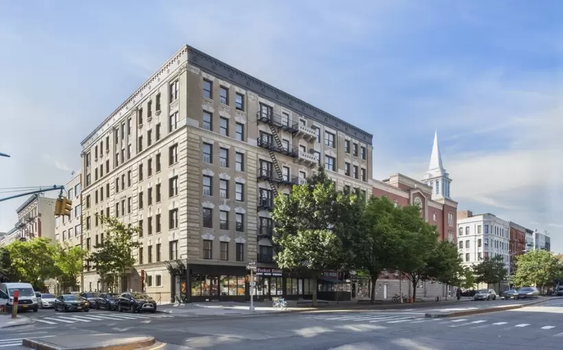 New York 370 Lenox Ave. Harlem