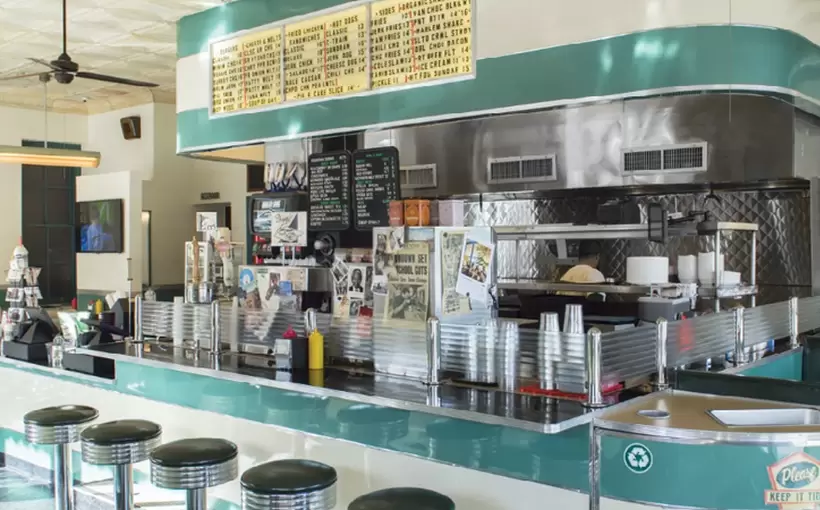 New York Harlem Shake Brooklyn interior