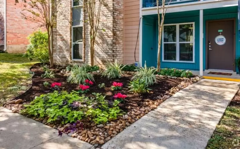 Meadows Apartments