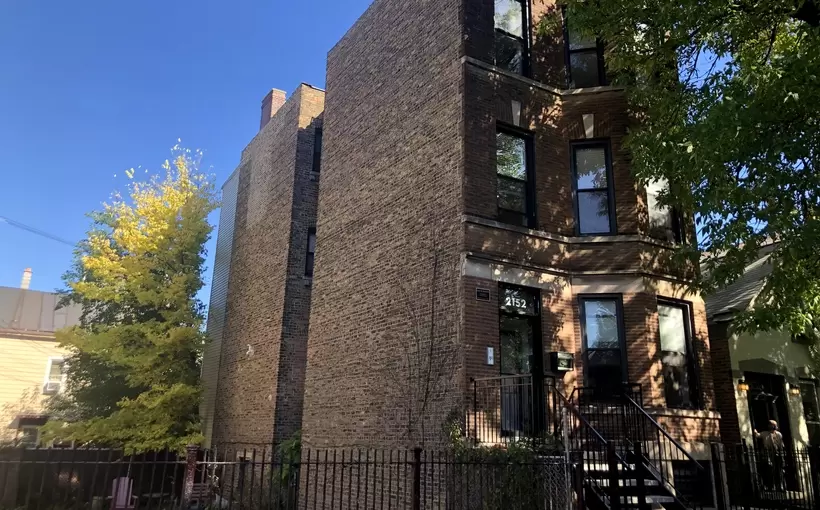Chicago 2152 Fletcher Rosoe Village Chicago