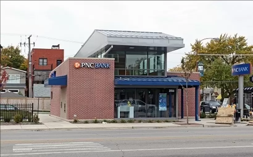 3556 North Ashland Avenue Chicago PNC Bank
