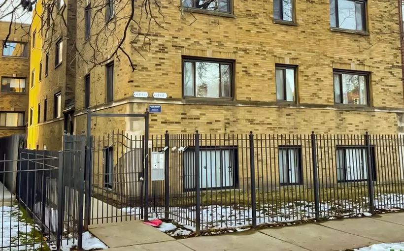 Chicago 4944 N. Harding Chicago KiserGroup
