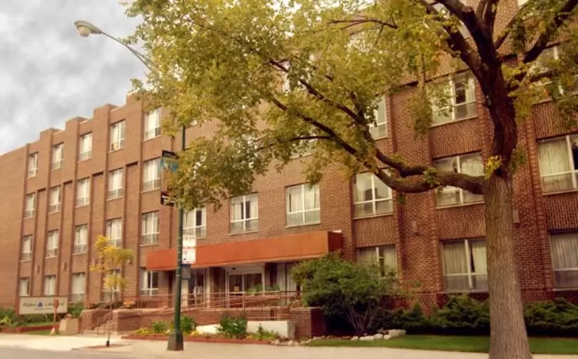 Alden Lakeland skilled nursing facility Uptown Chicago