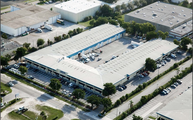 Connect-1300-Aerial-FLA