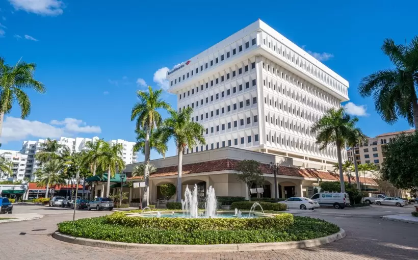 Connect-Bank-of-America-Tower-FLA