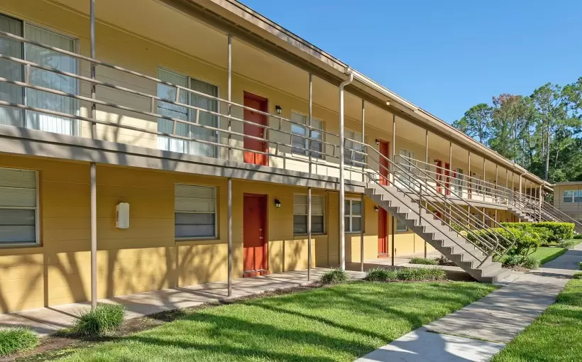 Connect-ForestApartments-FLA