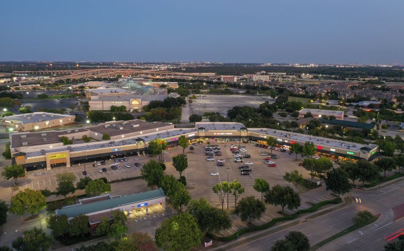 Shops-at-Vista Ridge