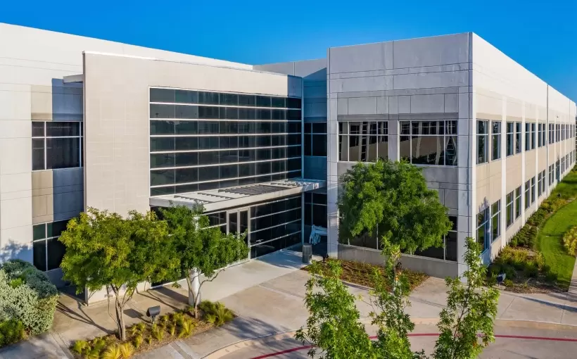 CenterSquare recently acquired Lake Vista 7