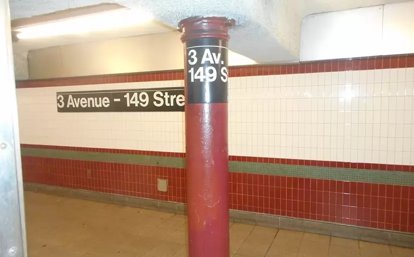 Third Avenue 149th Street MTA subway station Bronx photo by DanTD