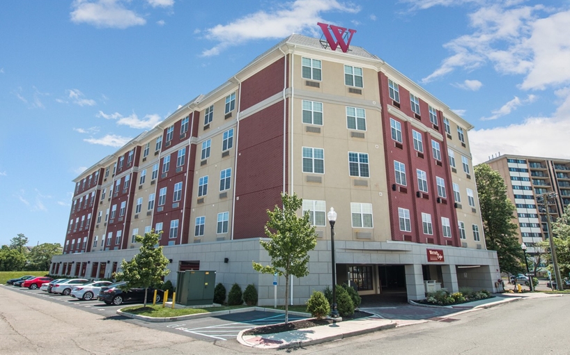 Waters Edge at Rahway apartments Rahway NJ