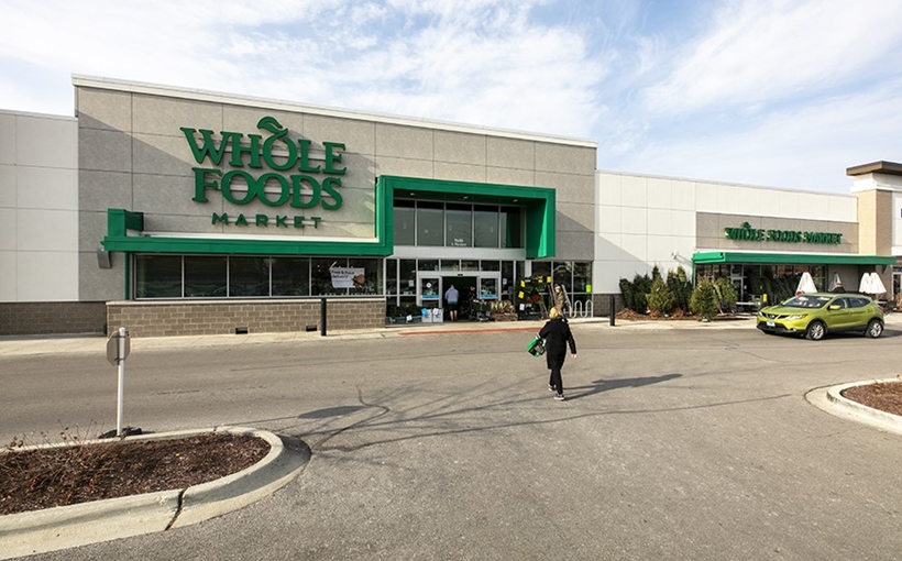 Evergreen Plaza - Whole Foods Entrance Evergreen Park IL Chicago retail