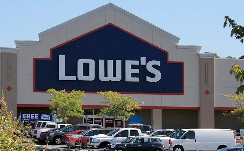 Lowe's Plaza in Wallingford, CT