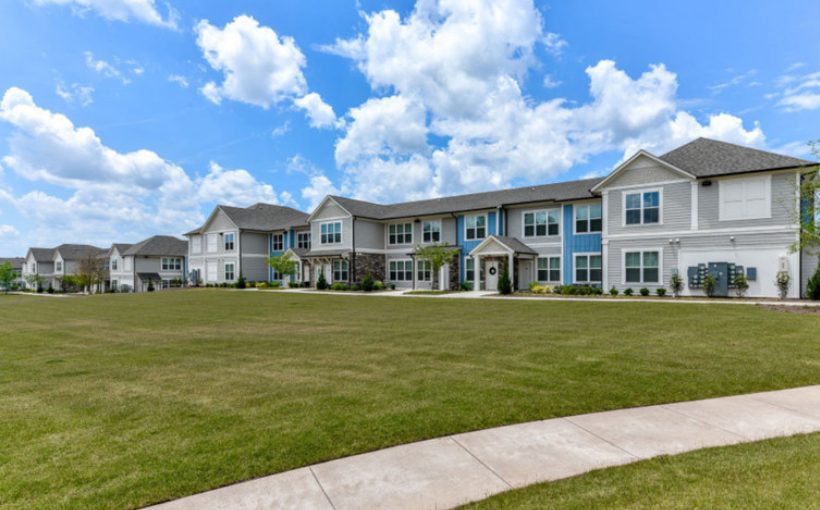 Carmel Vista Apartments in McDonough, GA
