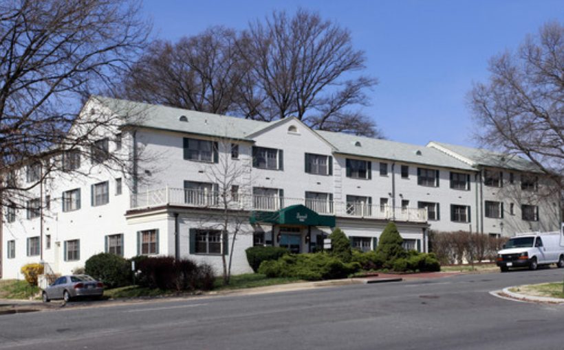 Barcroft Apartments in Arlington, VA