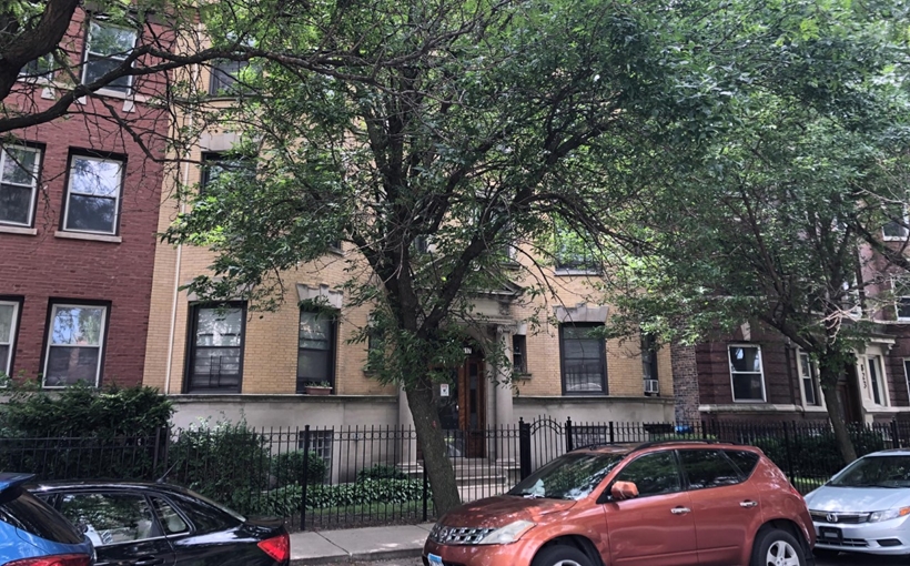 815 West Belle Plaine Avenue Chicago
