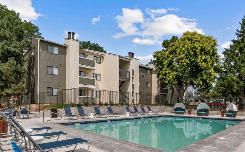 Hadley Apartments’ Value Jumps Due to Amazon’s 2.4M SF Distribution Facility