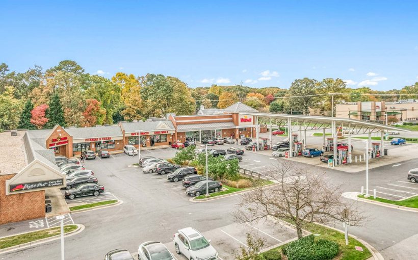 Parke West Plaza in Glenn Burnie, MD