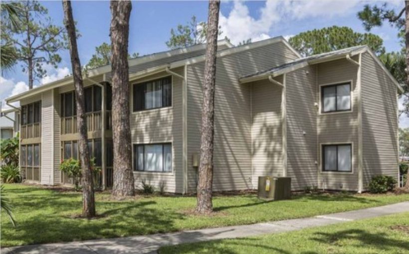 The Enclave at Lake Ellenor apartments in Orlando, FL