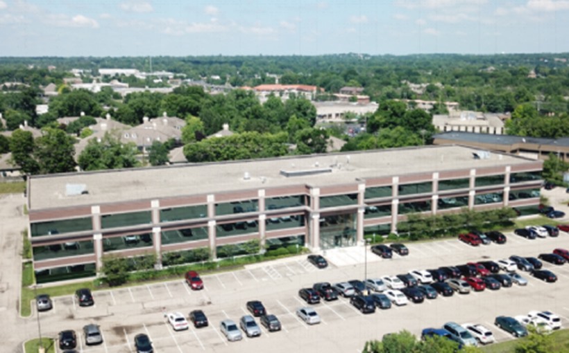 Northmarq arranged a $6.3-million loan to acquire Executive Plaza III in Springdale, OH
