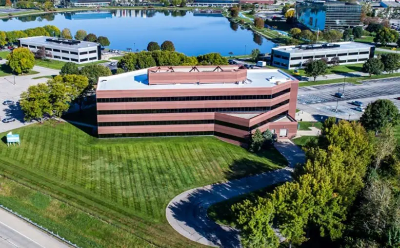 Raytheon Intelligence & Space signed a lease for 86,695 square feet at Lakefront 6 in Indianapolis