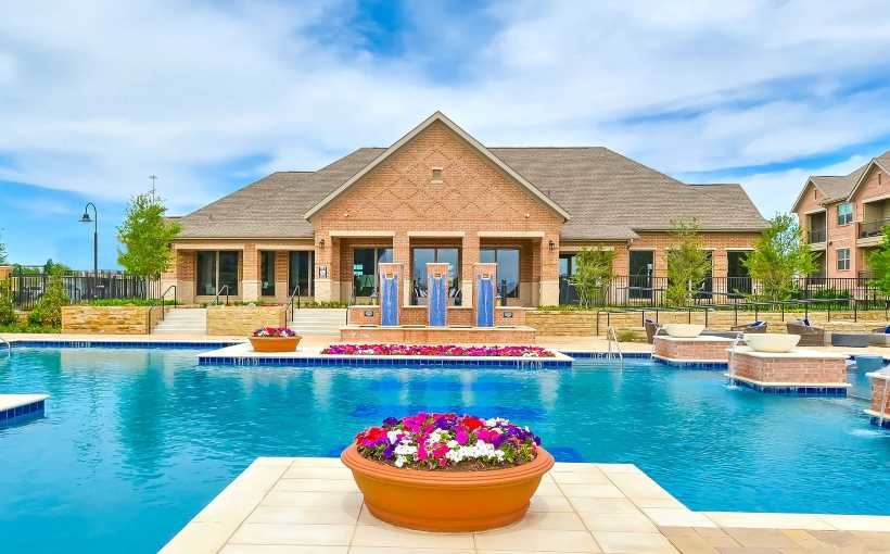 Korman and Verde Capital Buy First Property in DFW with AVE Las Colinas
