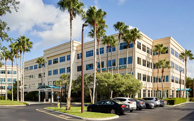 CBRE has facilitated the $81.2-million sale of the fee simple interest in Fairway Office Center in Palm Beach Gardens, FL on behalf of NAI MHC and a JV institutional investment manager