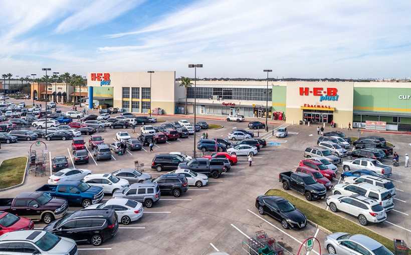 Fidelis Realty Snaps Up H-E-B-Anchored Power Center in Pearland