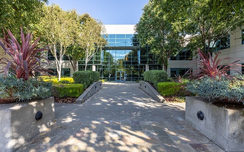 JLL Capital Markets arranged the $78-million sale of Britannia Business Center, an R&D / office campus totaling 292,000 square feet in Pleasanton, CA