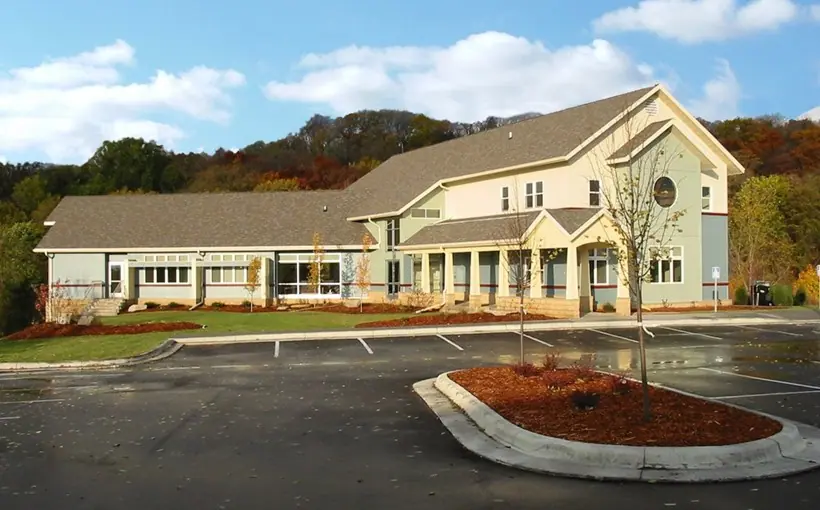 Quantum Real Estate Advisors recently brokered the sale of a freestanding medical office building in Rochester MN