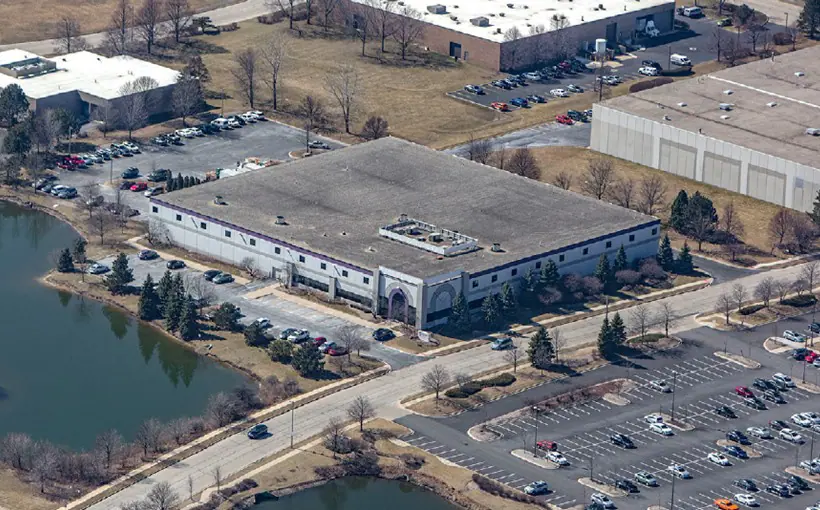 A joint venture of Clear Height Properties and Buligo Capital Partners acquired a 265,000 square-foot, five-building light industrial portfolio located in Hoffman Estates, Schaumburg, Aurora, and Bloomingdale, IL.