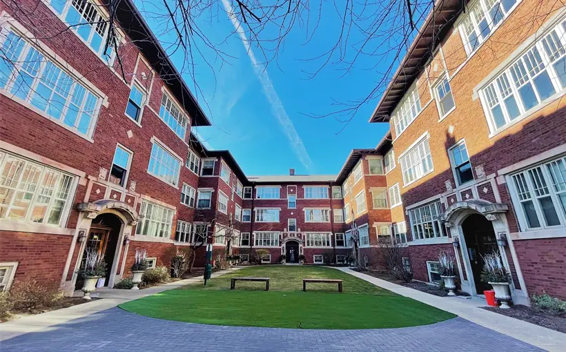 Essex Realty has listed 632-640 Hinman Ave., a deconverted condominium property in Evanston, IL
