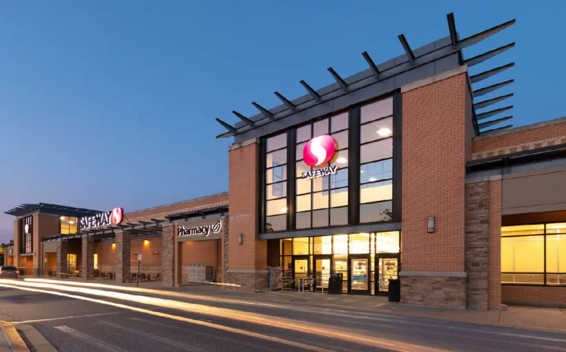 First National Realty Partners, LLC, has acquired the Safeway-anchored Brandywine Crossing retail center in Brandywine, MD.