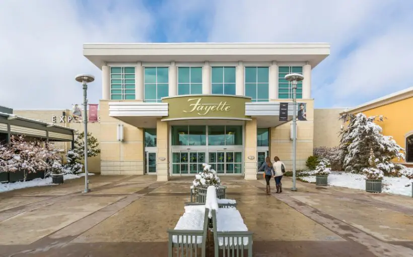 CBL Properties has closed on the extension and modification of the $134.1 million non-recourse loan secured by Fayette Mall in Lexington, KY.