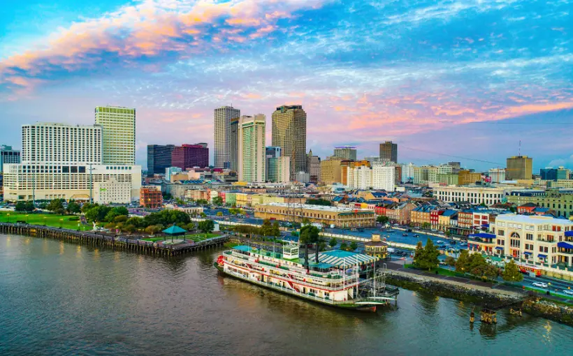 New Orleans, LA skyline
