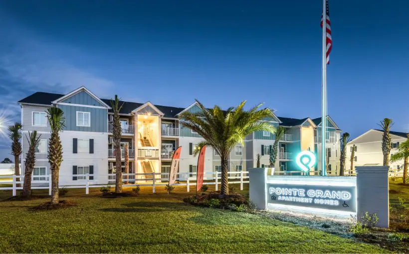 Hillpointe, LLC, has sold Pointe Grand Savannah apartment complex in Port Wentworth, GA for $86.4 million.