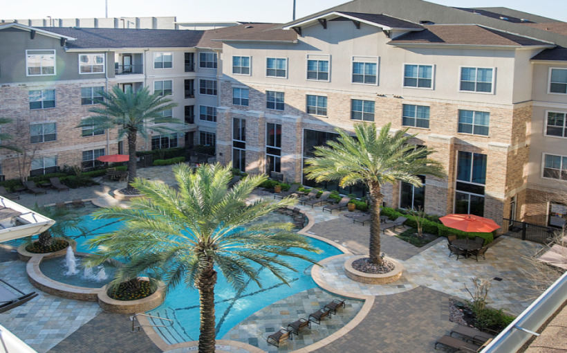 7 Square Apartments Image 1