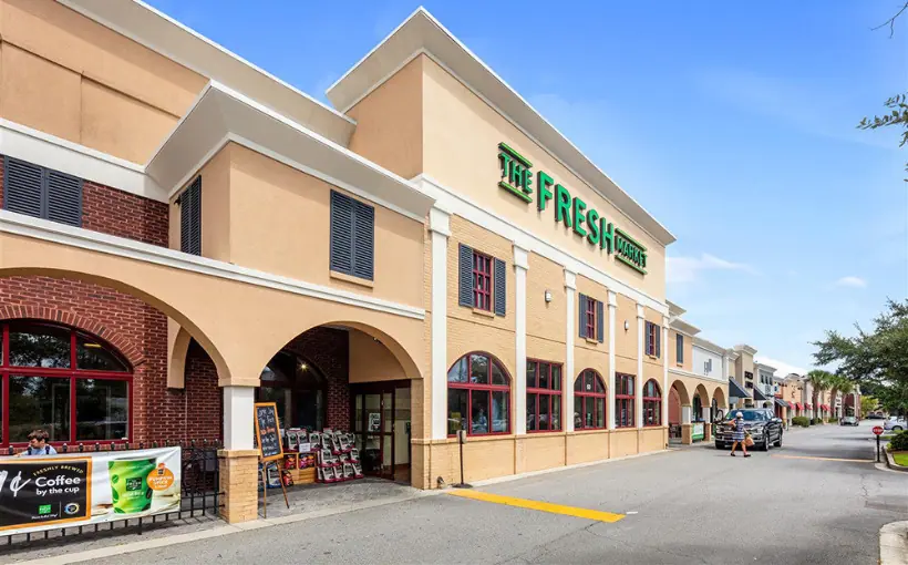 GBT Realty Corporation has purchased the Abercorn Walk retail center in Savannah, GA.