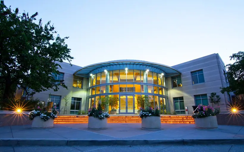 CommonWealth Partners has renewed law firm Wilson has renewed law firm Sonsini's full-building office lease at 650 Page Mill Rd. in Palo Alto, CA