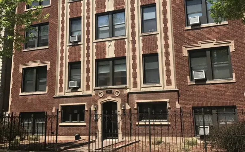 Chicago 924 W. Newport Ave. Lakeview Chicago Kiser Group