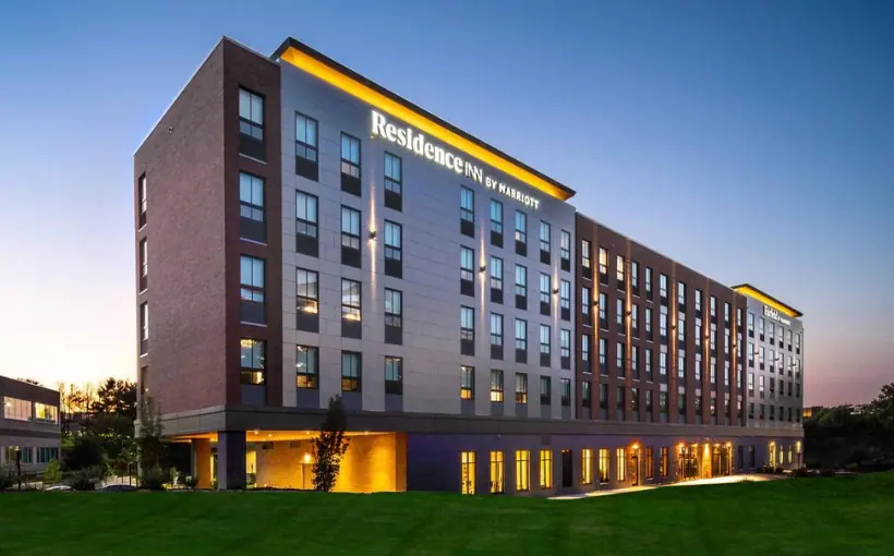 Mission Hill Hospitality has acquired the dual branded Residence Inn and Fairfield Inn & Suites Boston Waltham in MA.