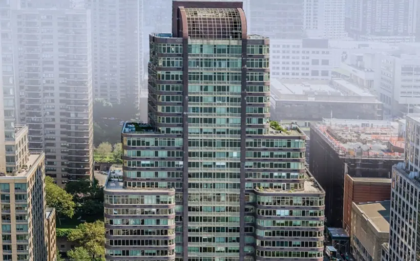 A team of CRBE real estate professionals has helped to arrange the sale of a property built in 2003 as Trump Place, 140 Riverside Blvd. in Manhattan has sold for $266 million