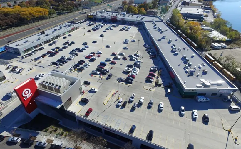 Cap't Loui Seafood Boil has signed on as a tenant at Simone Development Companies' Throggs Neck Shopping Center