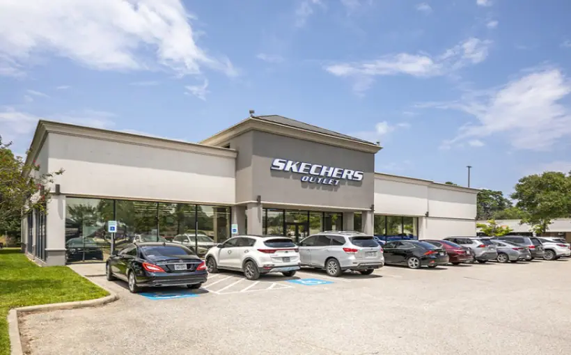 JLL Negotiates Sale and Acquisition Funding of Retail Center in Houston